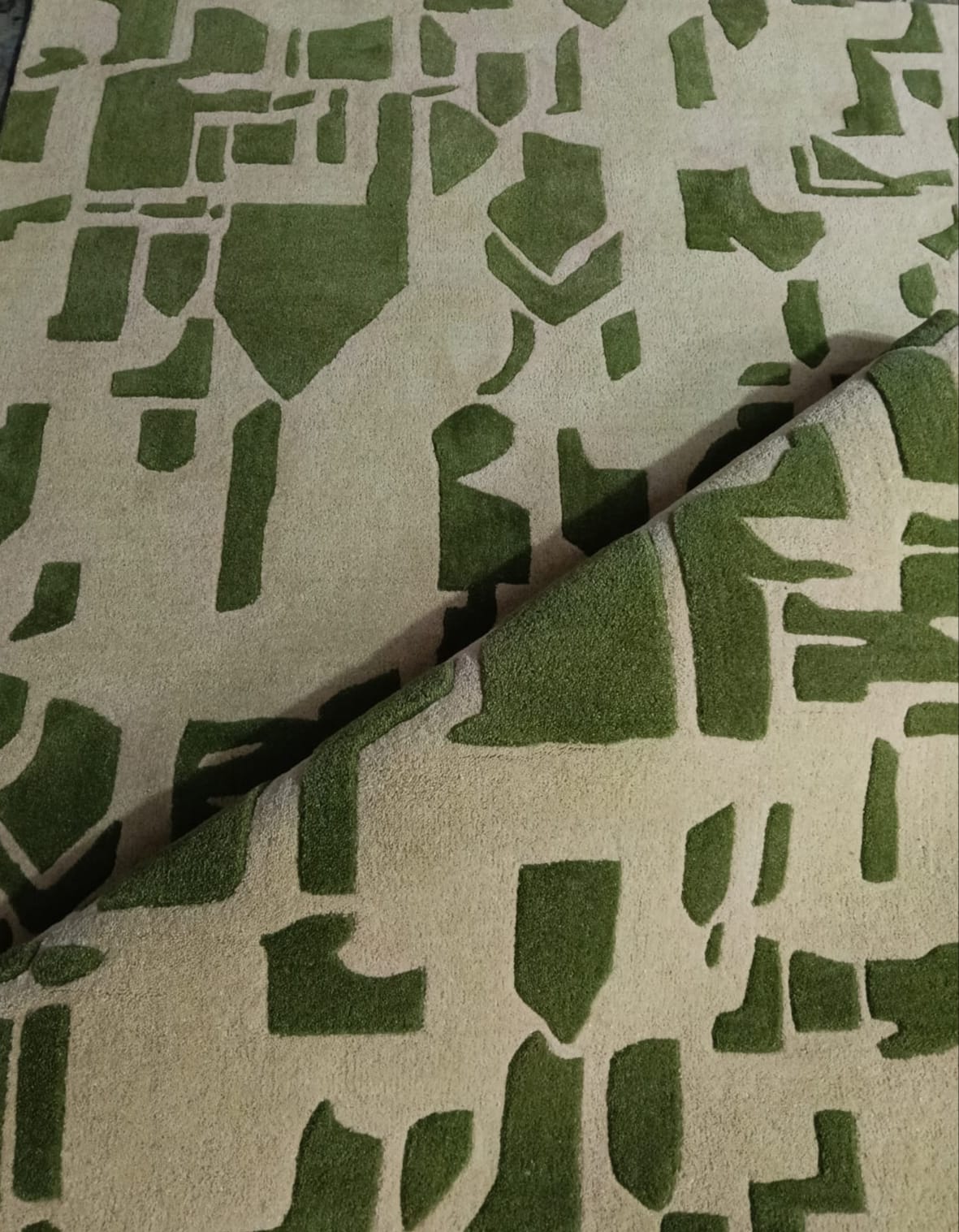 Olive Green Abstract Hand Tufted Rug – Modern Geometric Wool Area Rug - Image 4